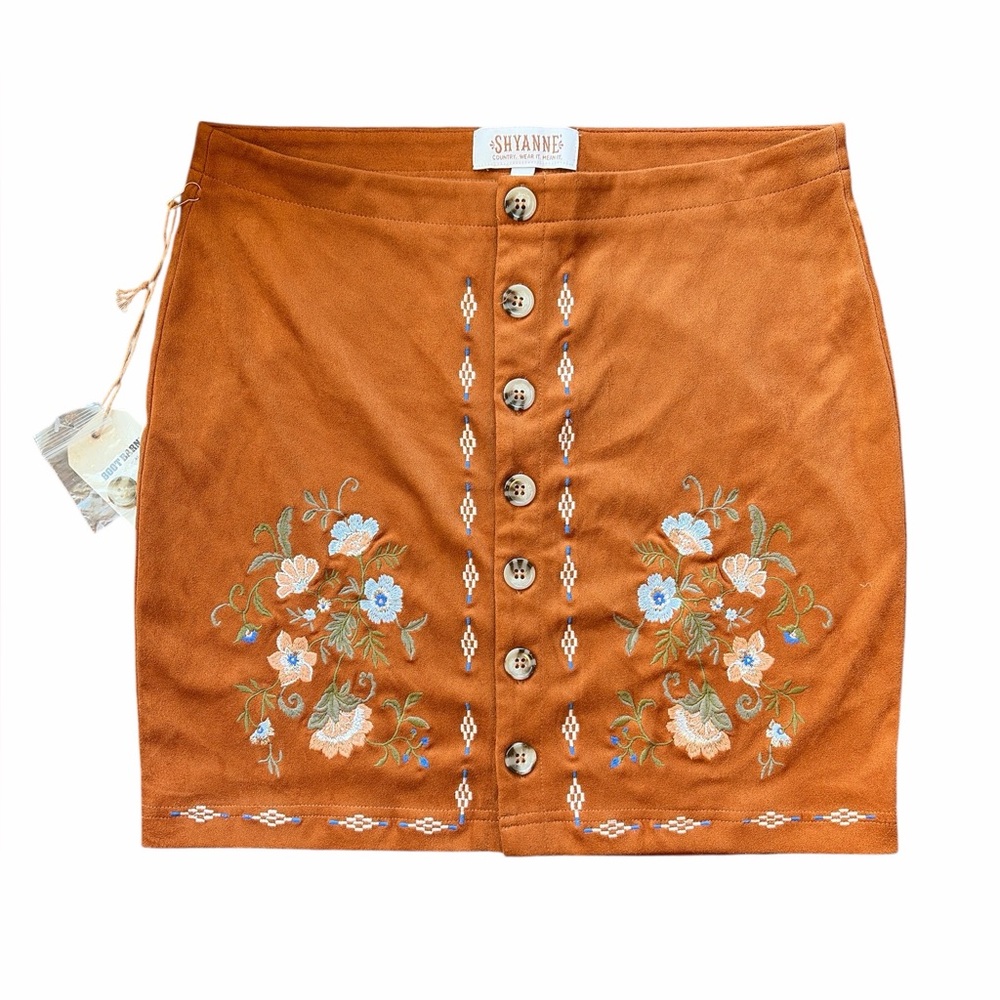 Shyanne Floral Embroidered Mini Skirt Cognac Boho Button Western Sparkle M NWT
